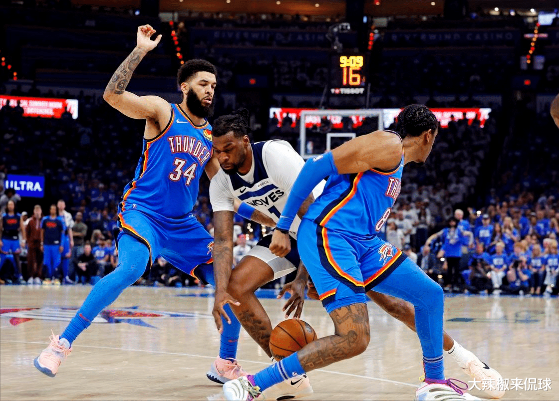 包含欧篮联转会期再迎强敌,明尼苏达森林狼再遭质疑,主帅态度:媒体盛赞,赛季目标并未改变的词条 包含欧篮联转会期再迎强敌,明尼苏达森林狼再遭质疑,主帅态度:媒体盛赞,赛季目标并未改变的词条